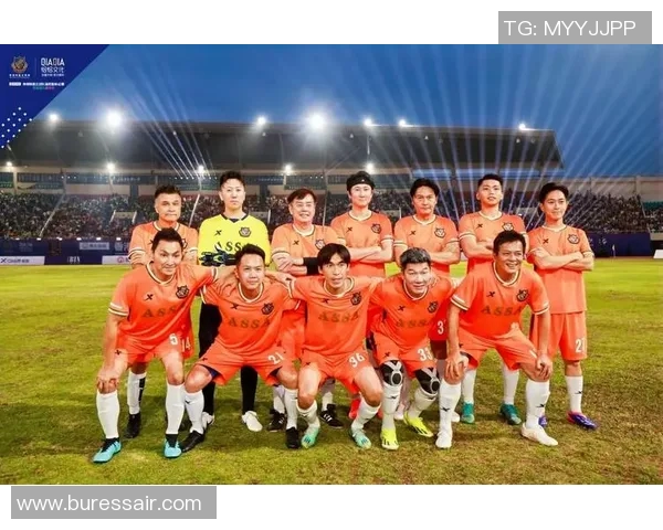 足球盛典之夜igs8足球明星颁奖典礼闪耀全场荣耀时刻回顾与展望